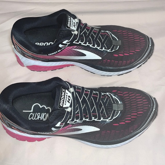 Brooks Shoes Brooks Ghost Womens Size 8 Blackpink Poshmark